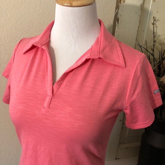 ⭐️Columbia Polo Tee - Picture 2 of 5
